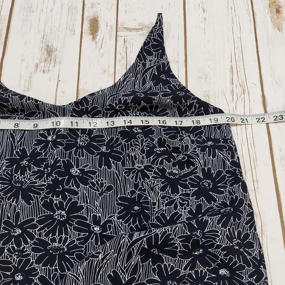 Banana Republic Floral Tank - Picture 10 of 12